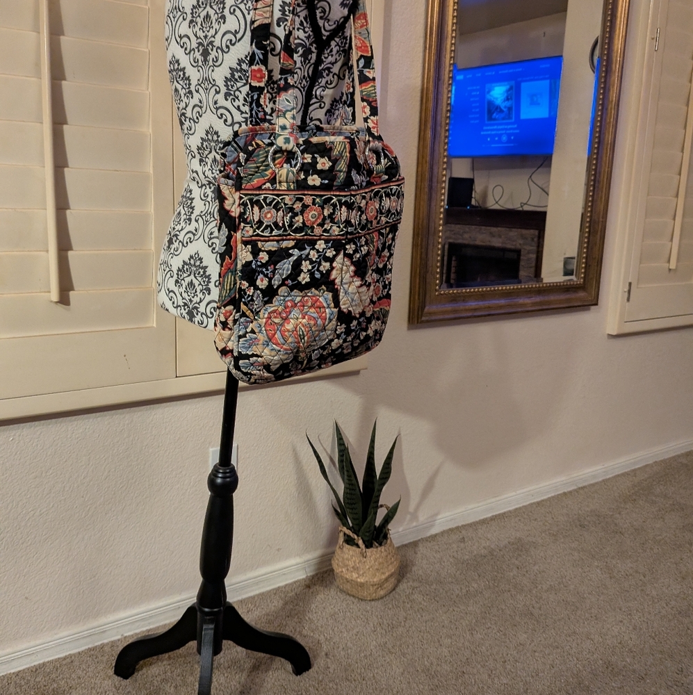 VERA BRADLY Floral Patterned Tote Bag